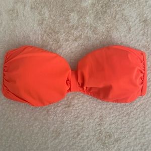 Bright orange  / scarlet red 

bandeau strapless tube 

bikini top 

VS PINK